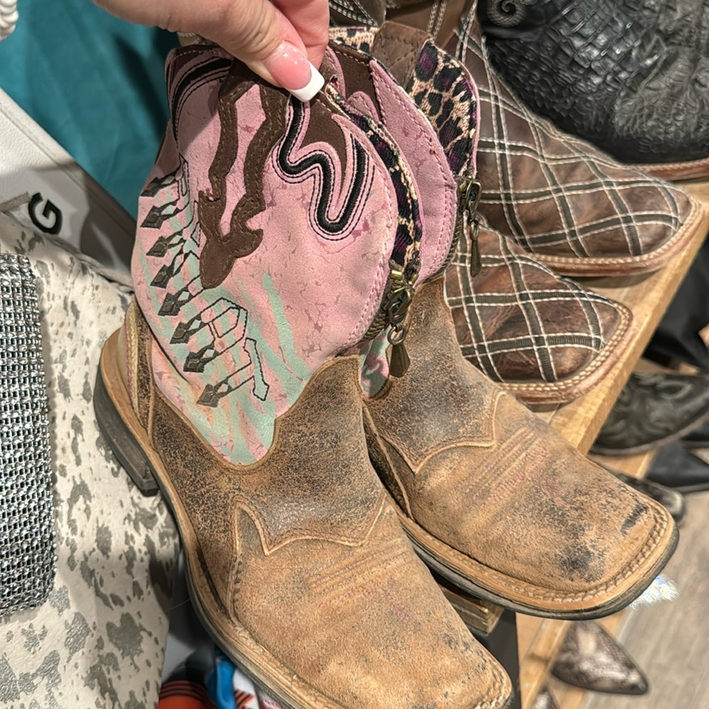 Ariat boots 5.5